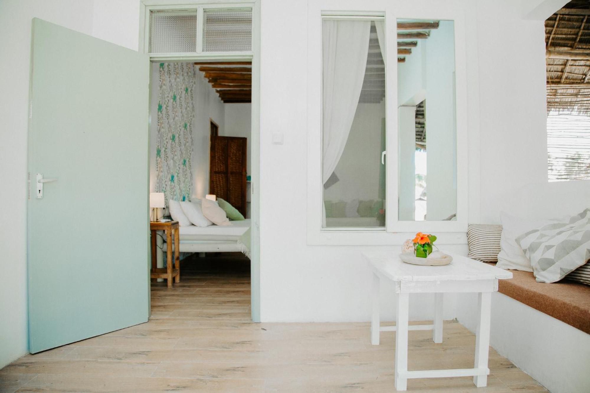 Yellow Card Apartment&Bungalows Jambiani  Bagian luar foto