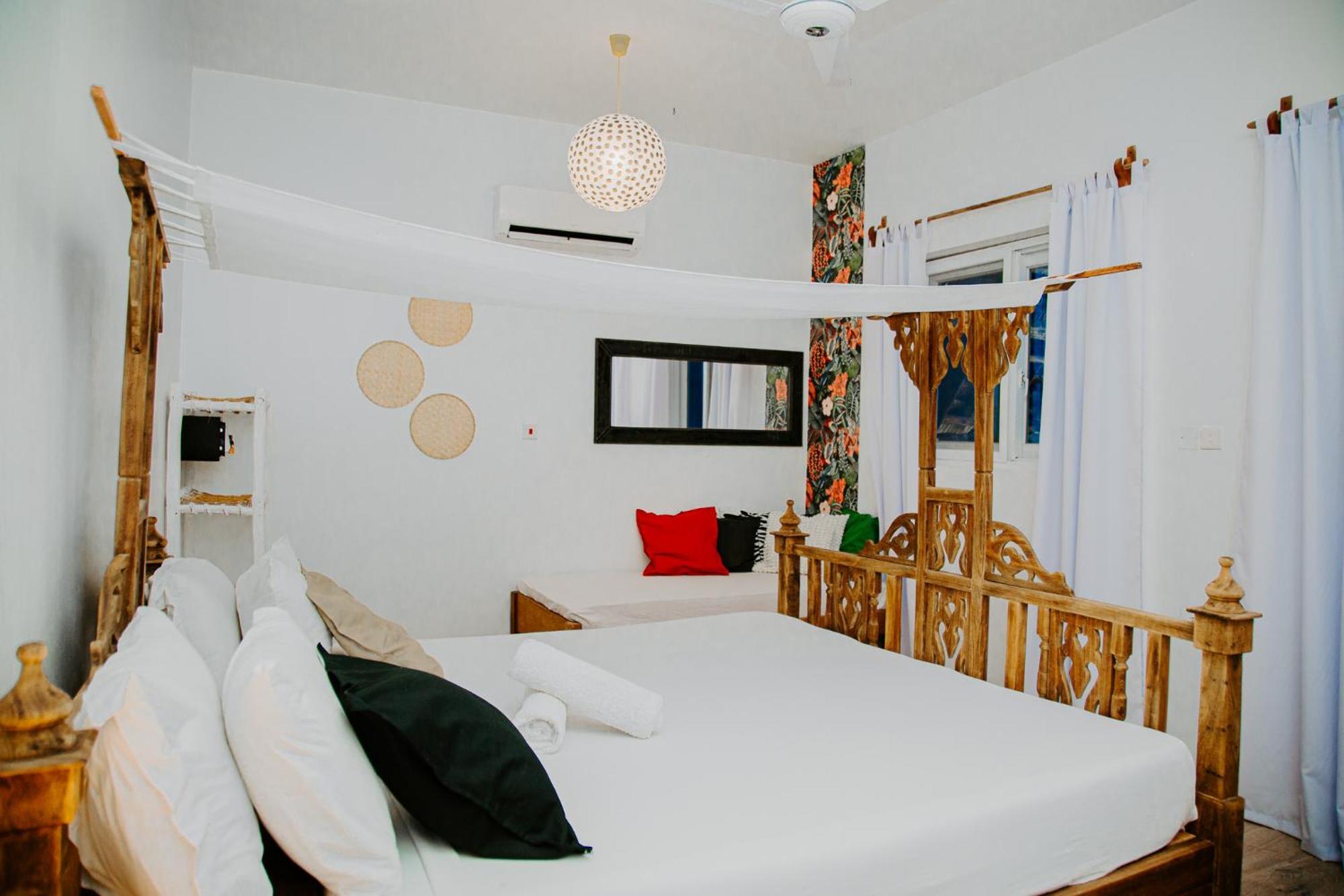 Yellow Card Apartment&Bungalows Jambiani  Bagian luar foto