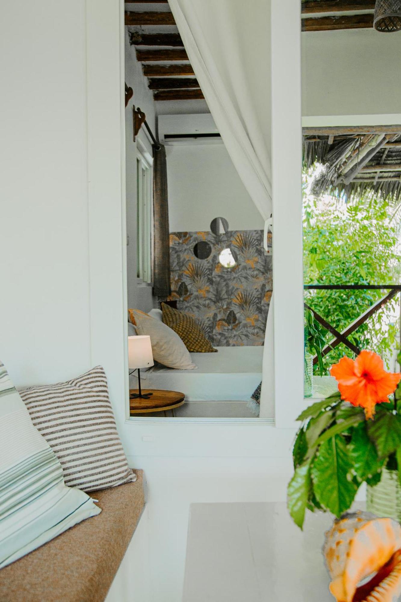 Yellow Card Apartment&Bungalows Jambiani  Bagian luar foto
